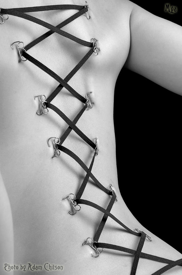 corsetpiercing.jpg